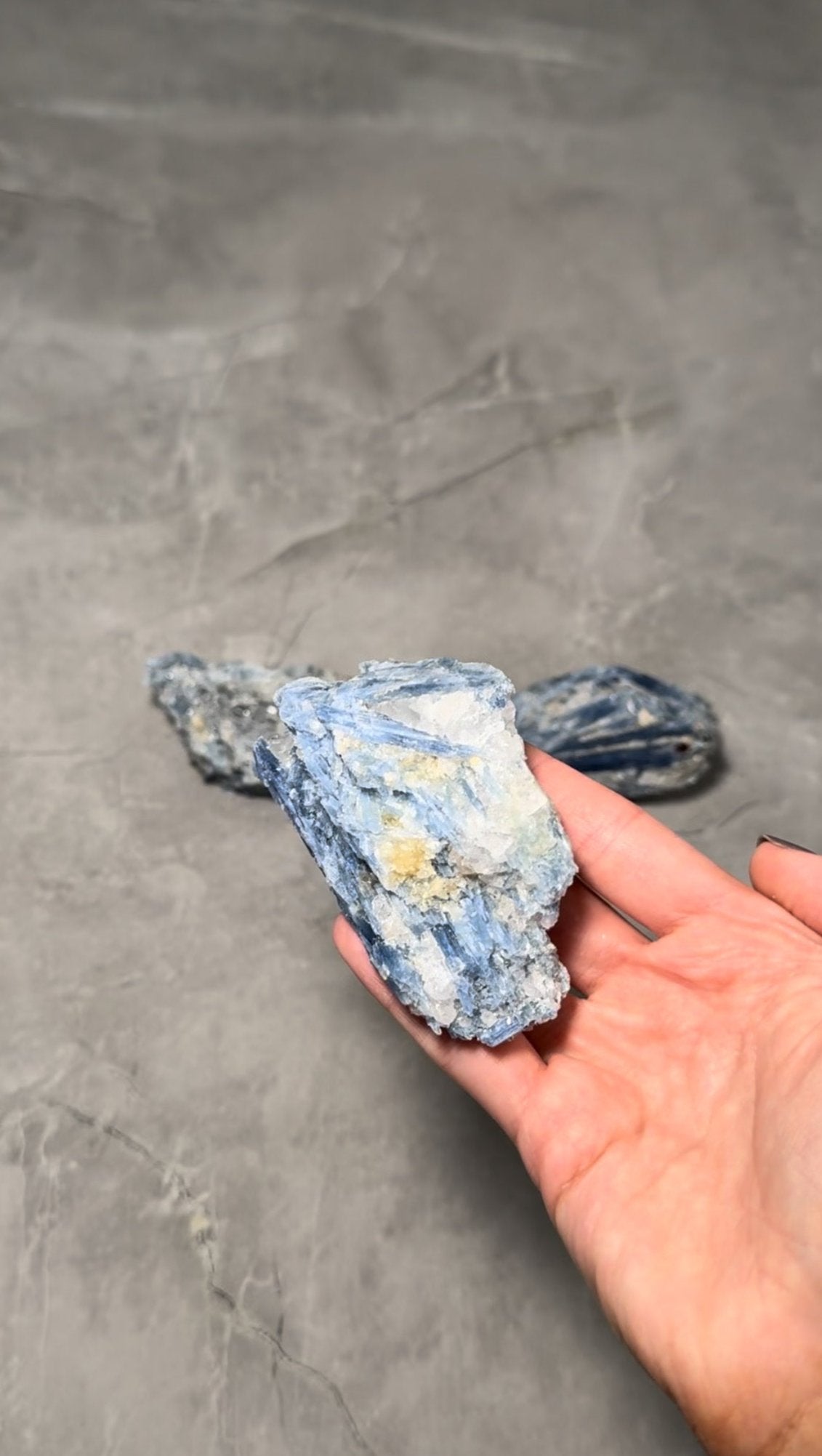 RAW BLUE KYANITE