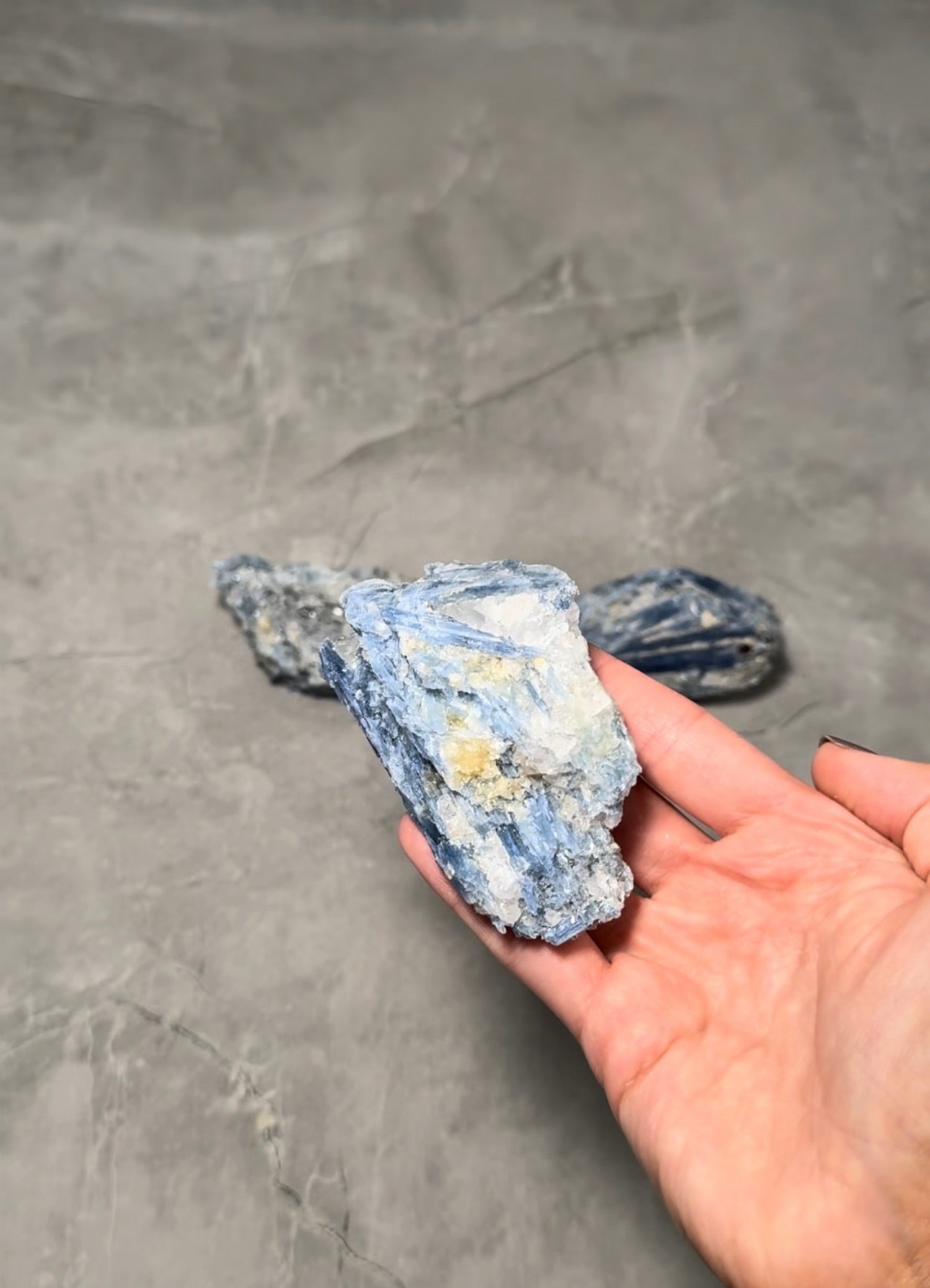 RAW BLUE KYANITE